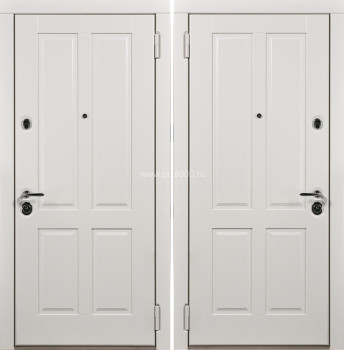 Металлическая белая дверь для квартиры с покрытием